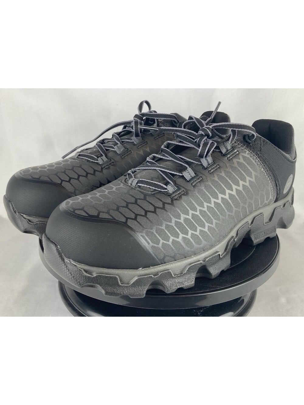 Men’s 10.5 Timberland PRO Drivetrain Black Alloy Toe Safety Work Shoes A1I4S